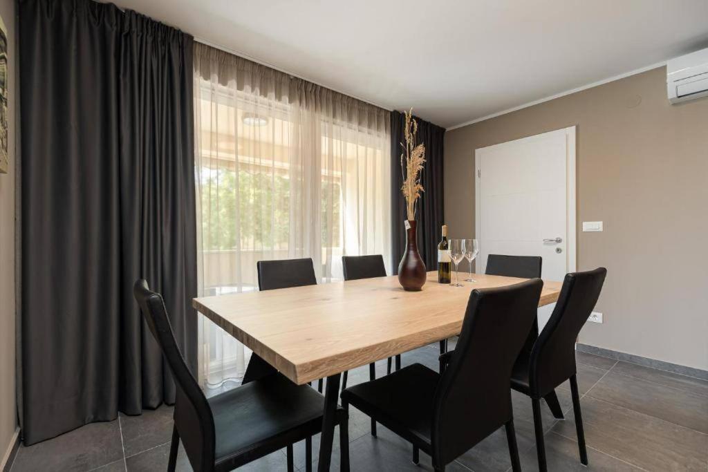 Vista Mare Apartment Poreč Eksteriør billede