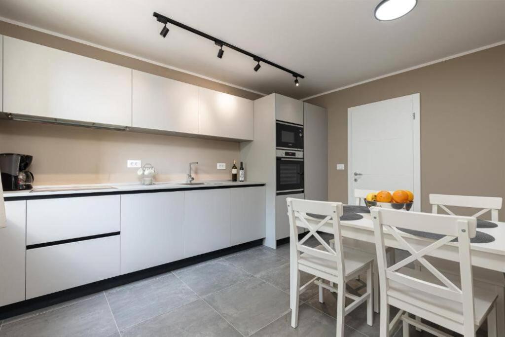 Vista Mare Apartment Poreč Eksteriør billede
